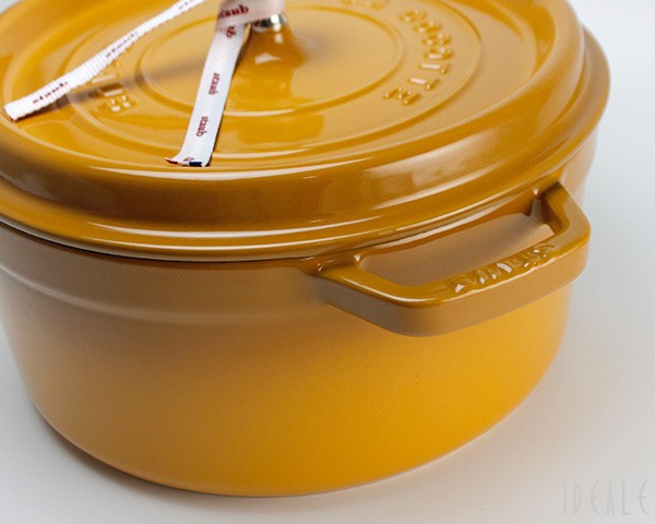 NỒI GANG STAUB MẦU VÀNG 26 CM 3 NỒI GANG STAUB MẦU VÀNG 26 CM