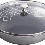 CHẢO GANG STAUB SÂU LÒNG 30CM MÀU XÁM NẮP KÍNH CHẢO GANG STAUB SÂU LÒNG 30CM MÀU XÁM NẮP KÍNH