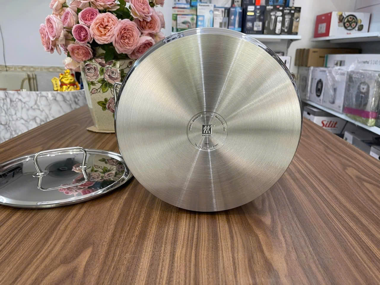 z7222119581104_eaaa3b47a1f04920ede9a8f975d57e76