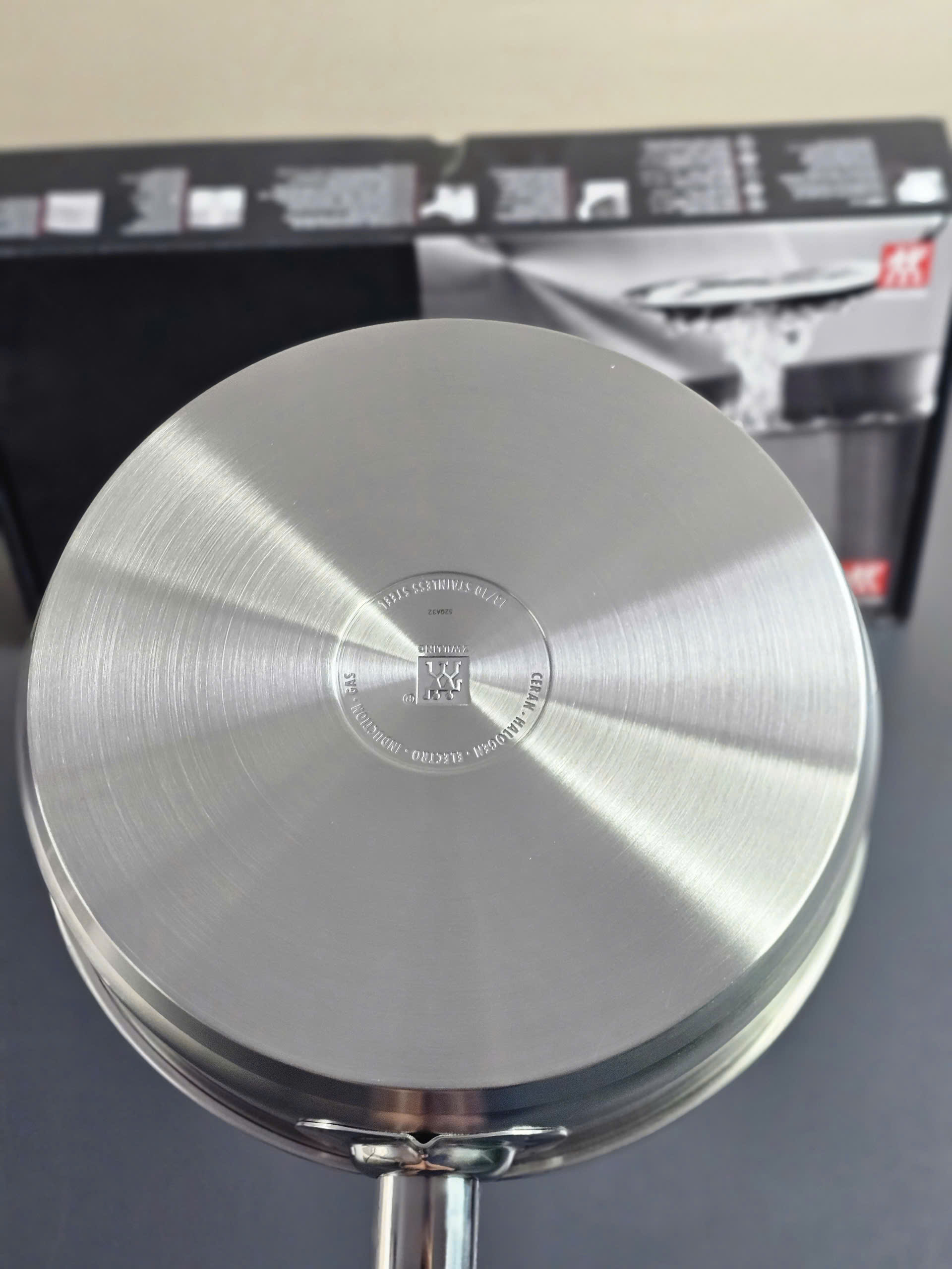 z7455885278550_dc81df4eb8203689740ed3dfcedd7be1