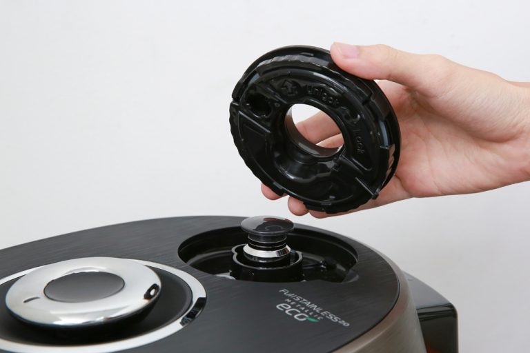 noi-com-dien-tu-cuckoo-crp-chss1009fn-11-org-768x512