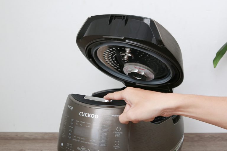 noi-com-dien-tu-cuckoo-crp-chss1009fn-9-org-768x512