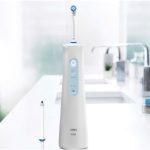 TĂM NƯỚC ORAL-B AQUACARE SERIES 4