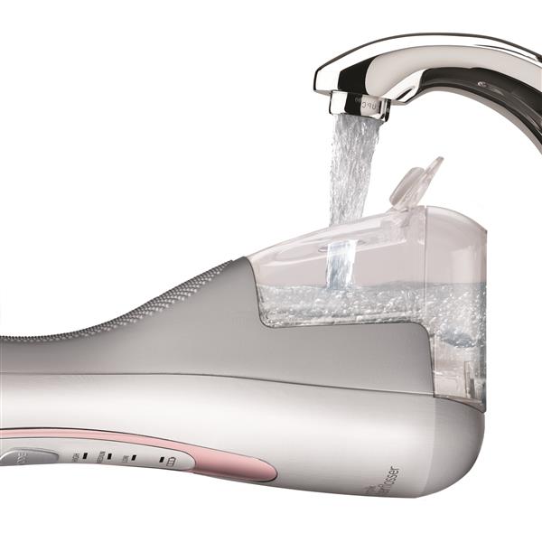 filling-water-reservoir-cordless-advanced-water-flosser-wp-589.jpg