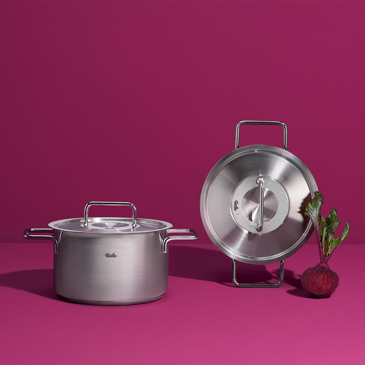fissler-pure-kv1-metal-lids-with-beetroot-l-v4.jpeg